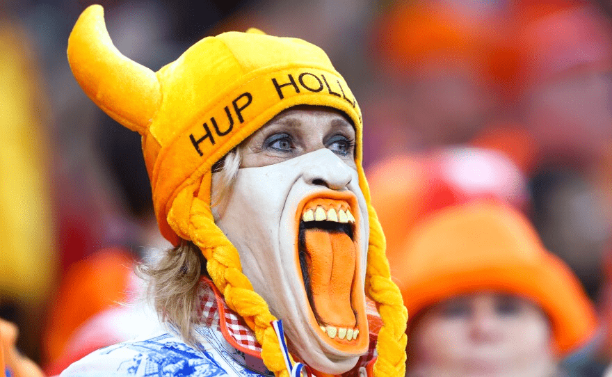 关于橙色军团主场逆转优势，惊险获胜的信息