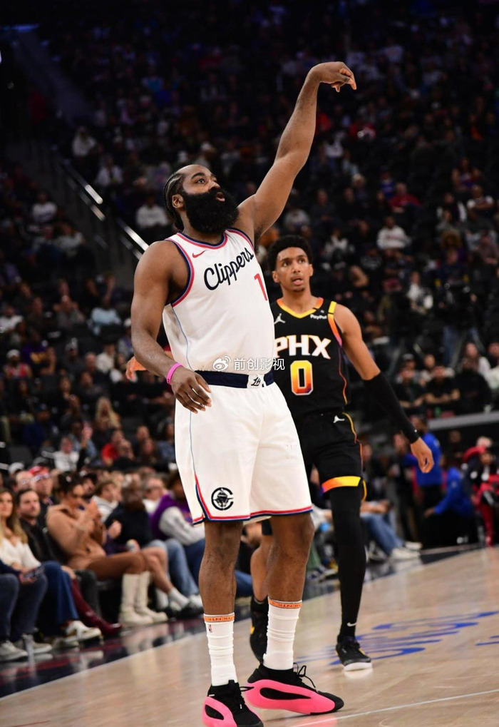 九州体育-火箭客场惨败，哈登空砍分难救主的简单介绍