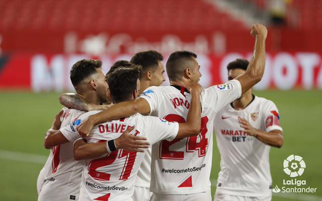 包含莱加内斯力克对手，晋级联赛决赛的词条