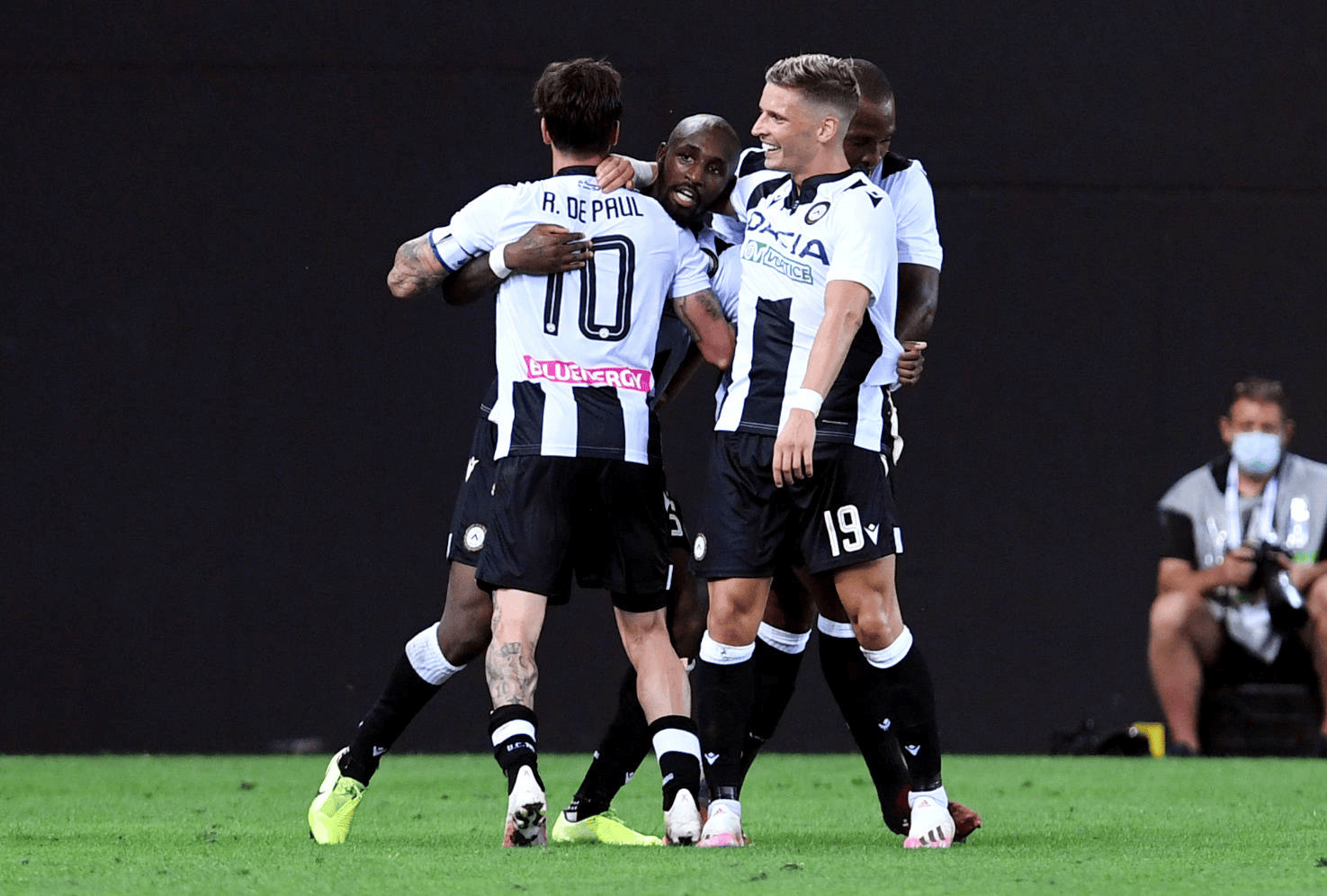 九州娱乐-巴萨胜尤文