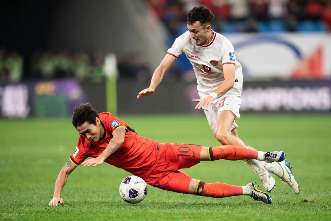 ju11.co-国际足球精彩对决悬念重重观众着迷的简单介绍
